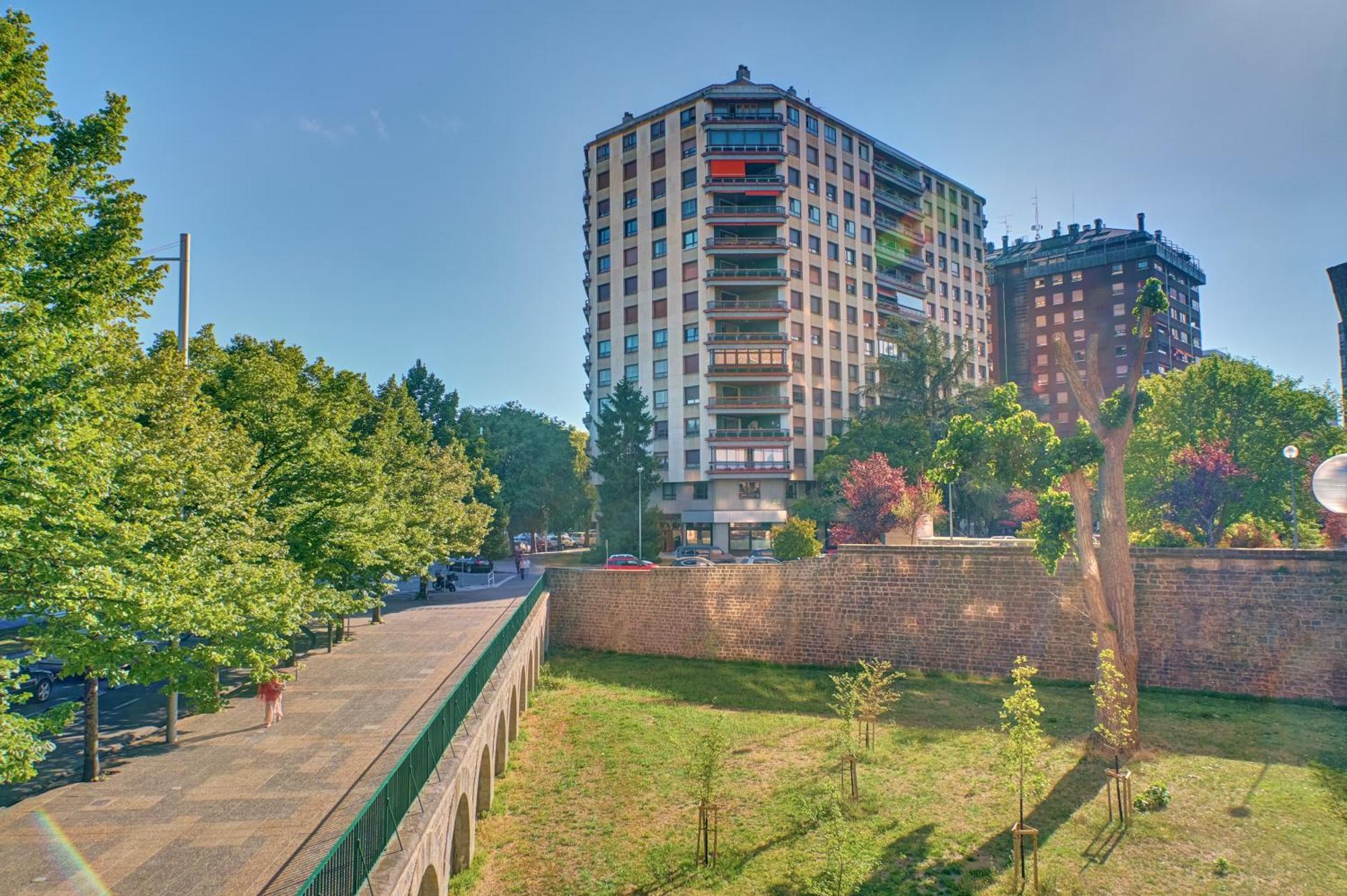 Apartamento Plural By Clabao Pampeluna Zewnętrze zdjęcie